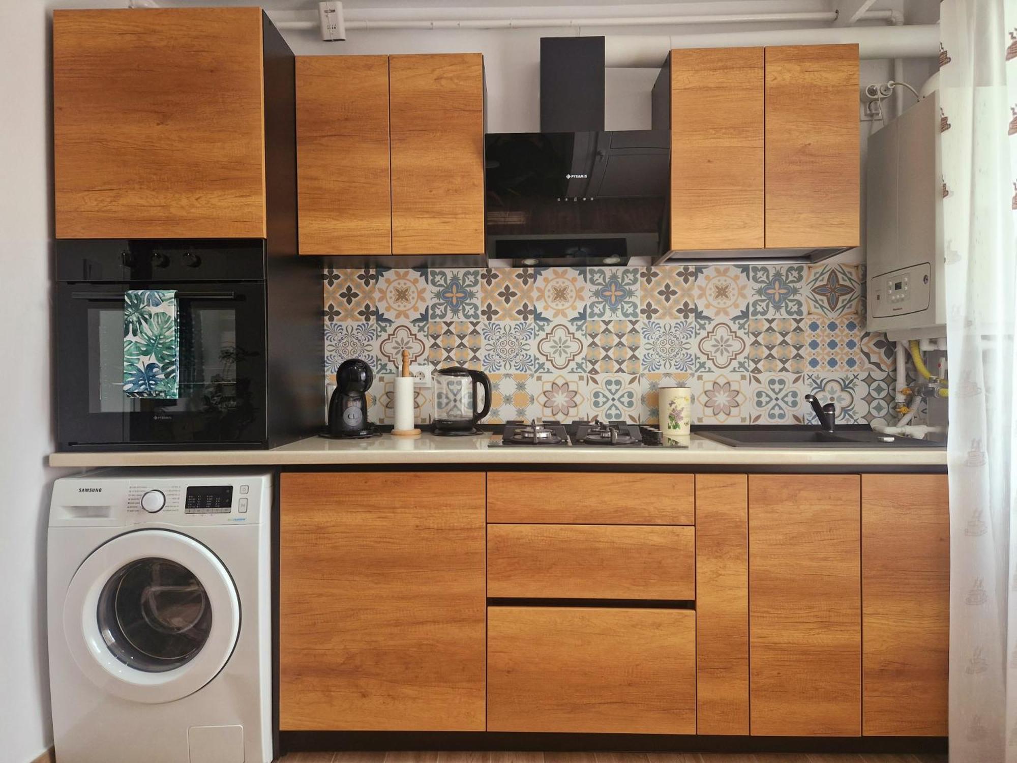 House Of Flowers Petroşani المظهر الخارجي الصورة